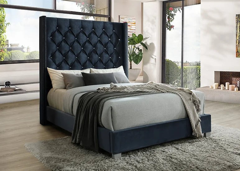 Beverly Queenbed (Black color )
