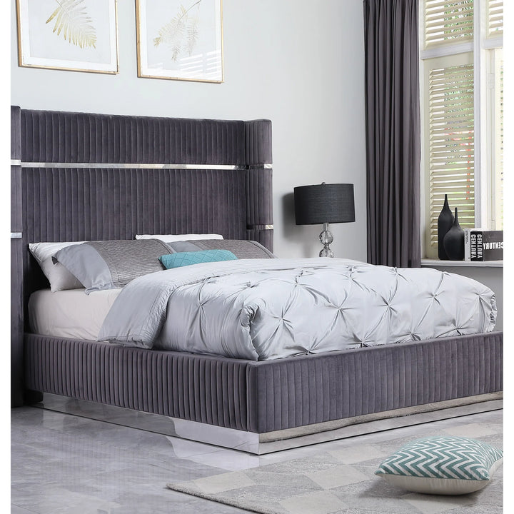 King Gray Aspen Platform Bed with Sleek Minimalist Frame