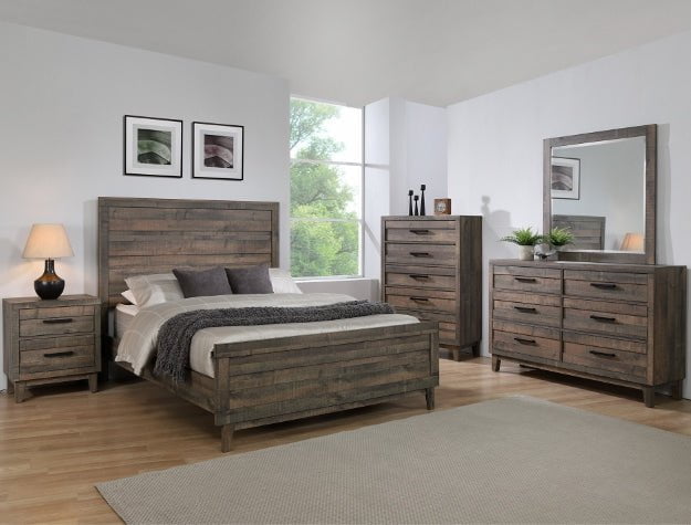 Louis Philip Full Bedroom Set in Cherry by Crown Mark - Casa